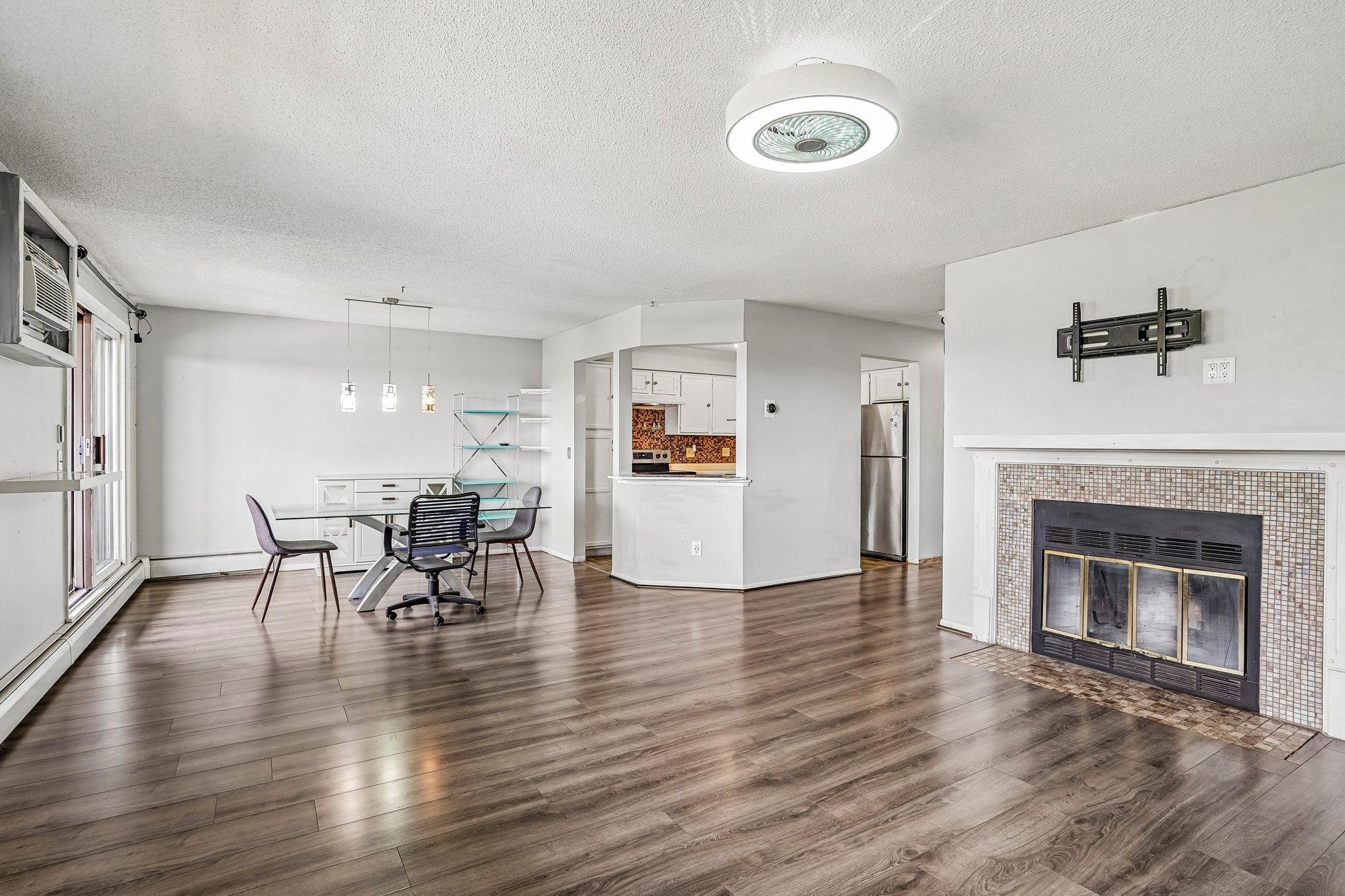 999 41st Avenue NE 302