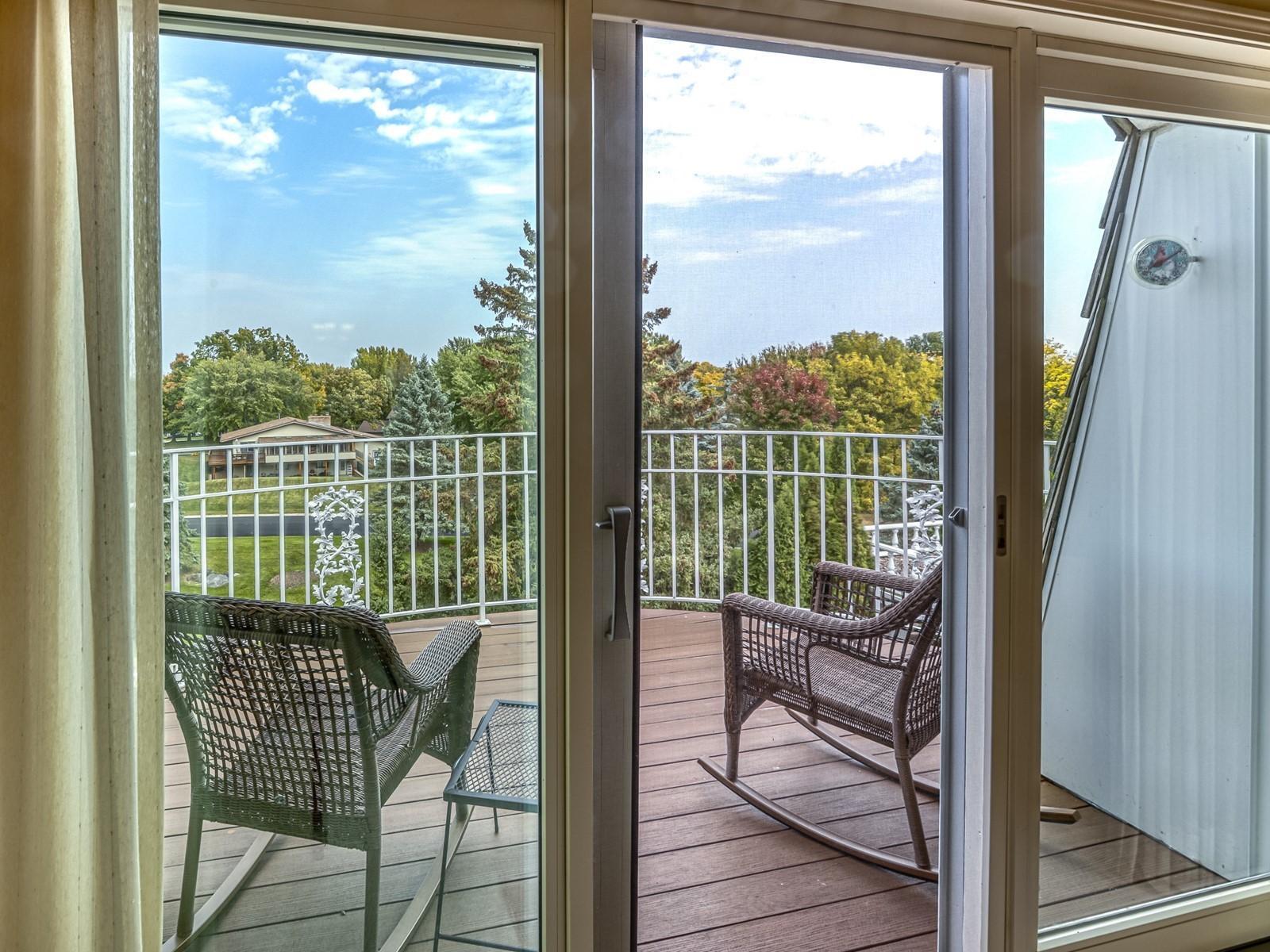 8621 Basswood Road 33