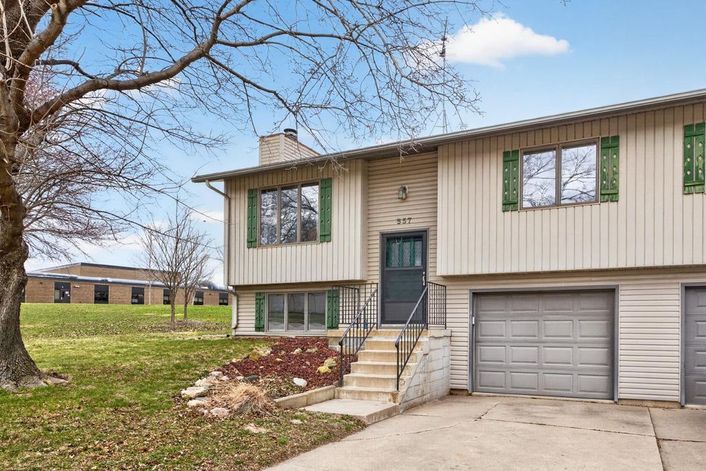 Photo of 357 Elton Hills Drive NW, Rochester, MN 55901 (MLS # 7048297)