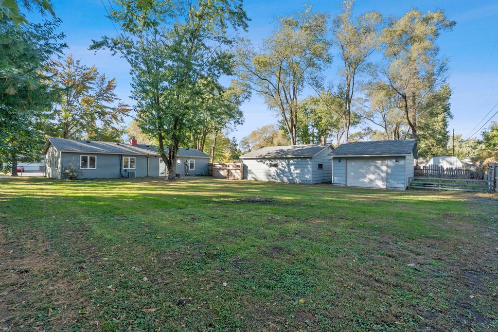 Photo of 9931 Larch Street NW, Coon Rapids, MN 55433 (MLS # 6798793)