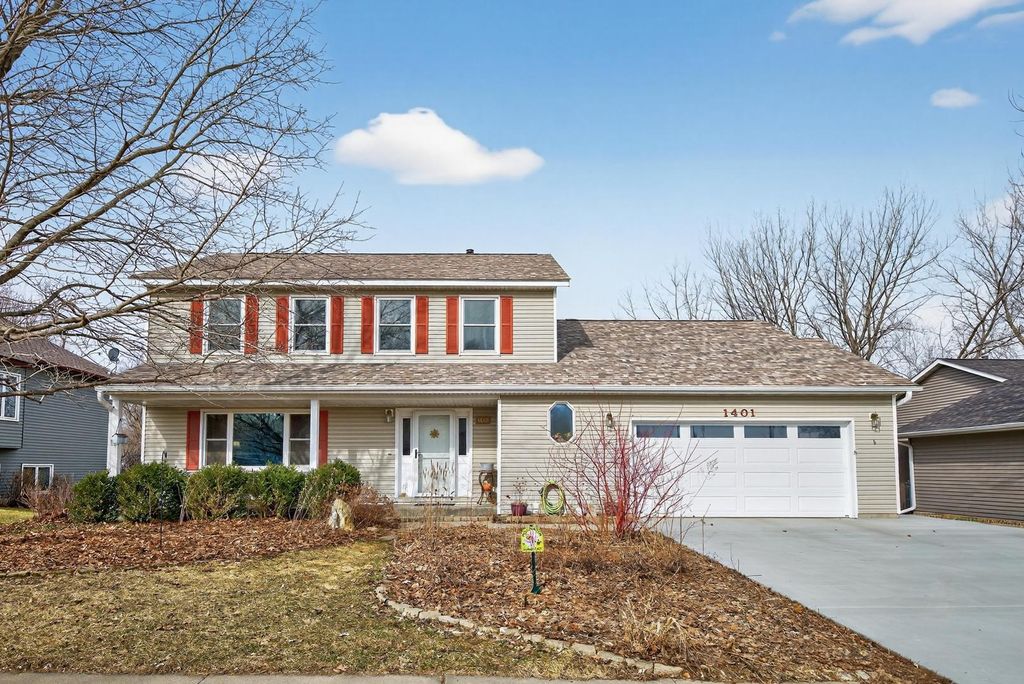 Photo of 1401 36th Street SW, Rochester, MN 55902 (MLS # 7033655)