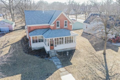 Photo of 705 E Depue Avenue, Olivia, MN 56277 (MLS # 6812490)