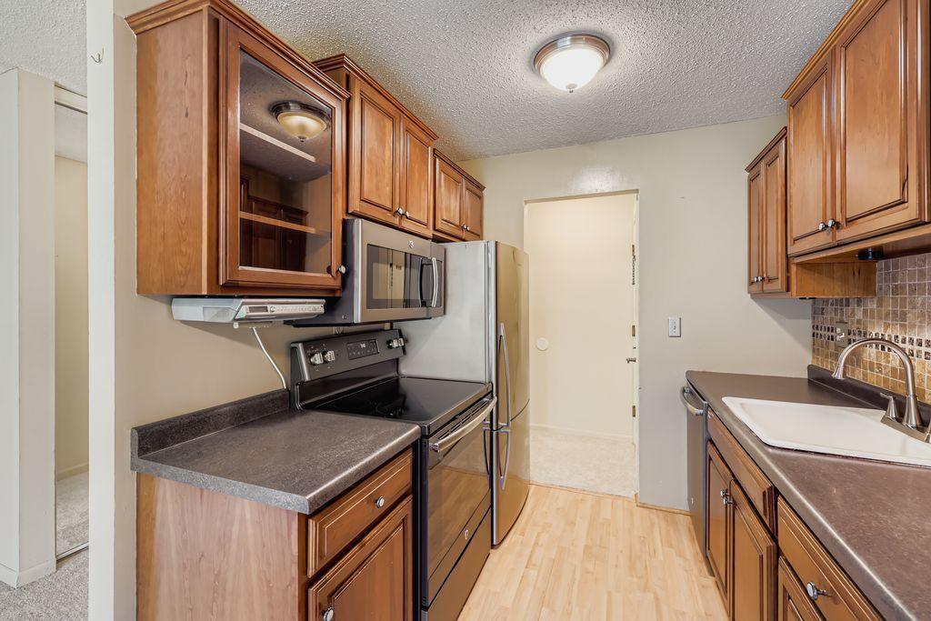 3461 Kent Street 1002