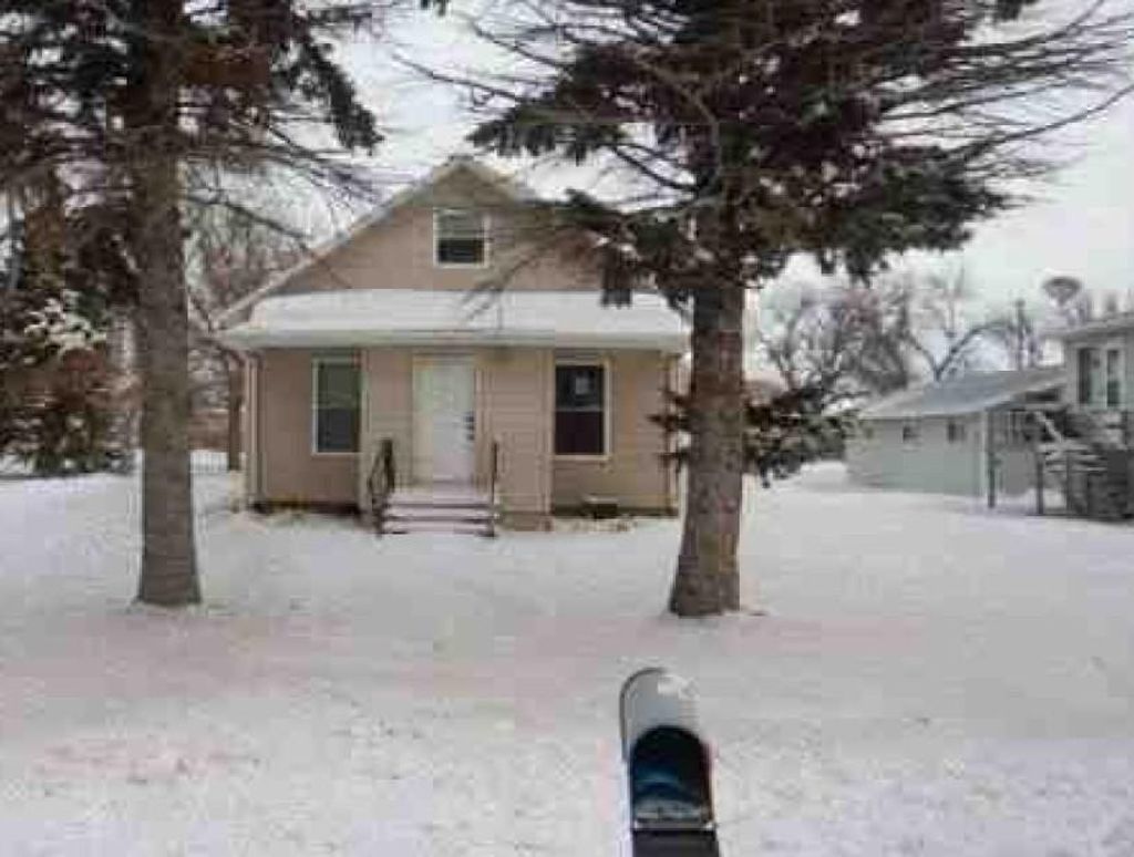 Photo of 171 3rd Street N, Casselton, ND 58012 (MLS # 7031657)