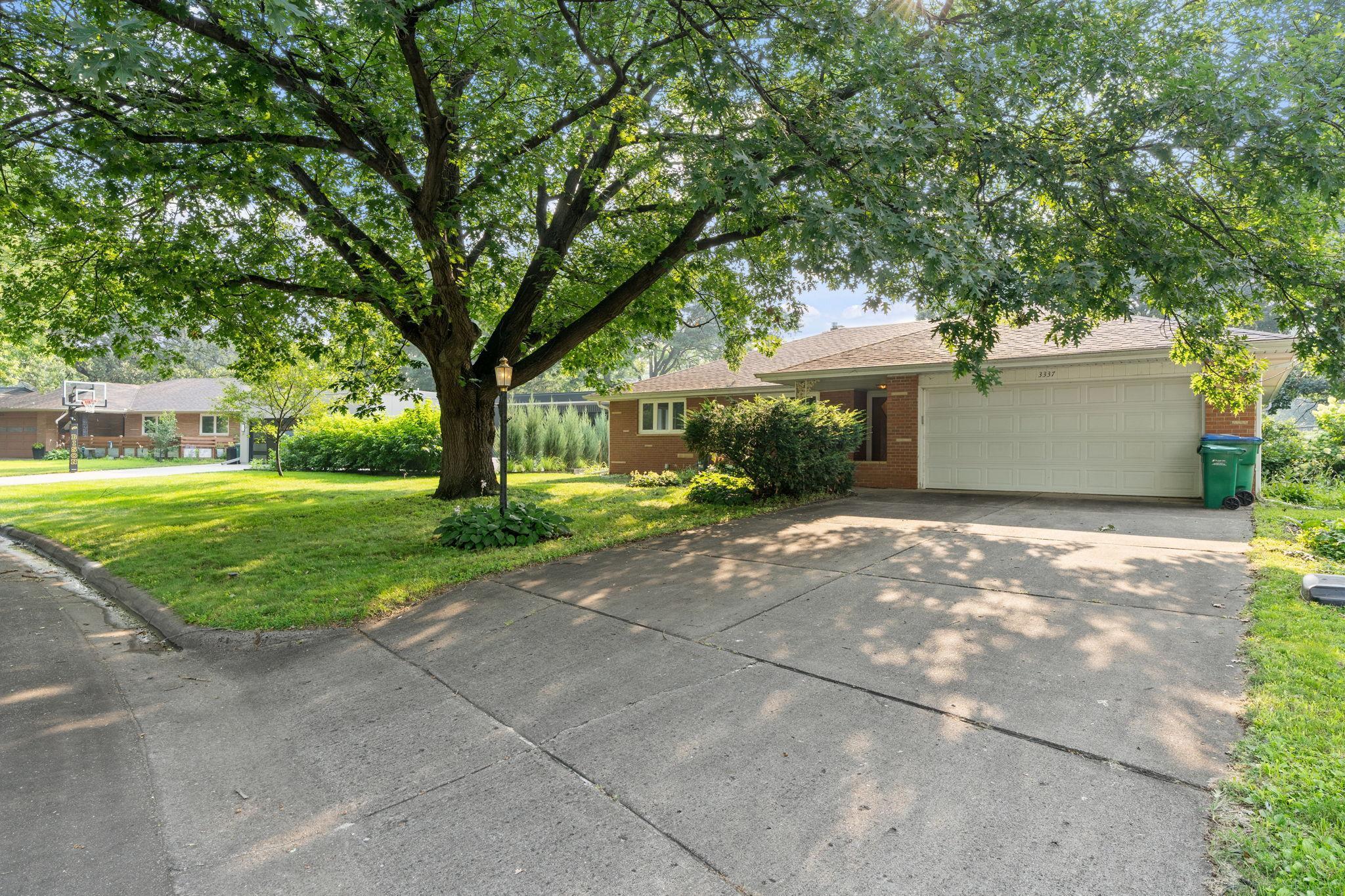 3337 Decatur Lane