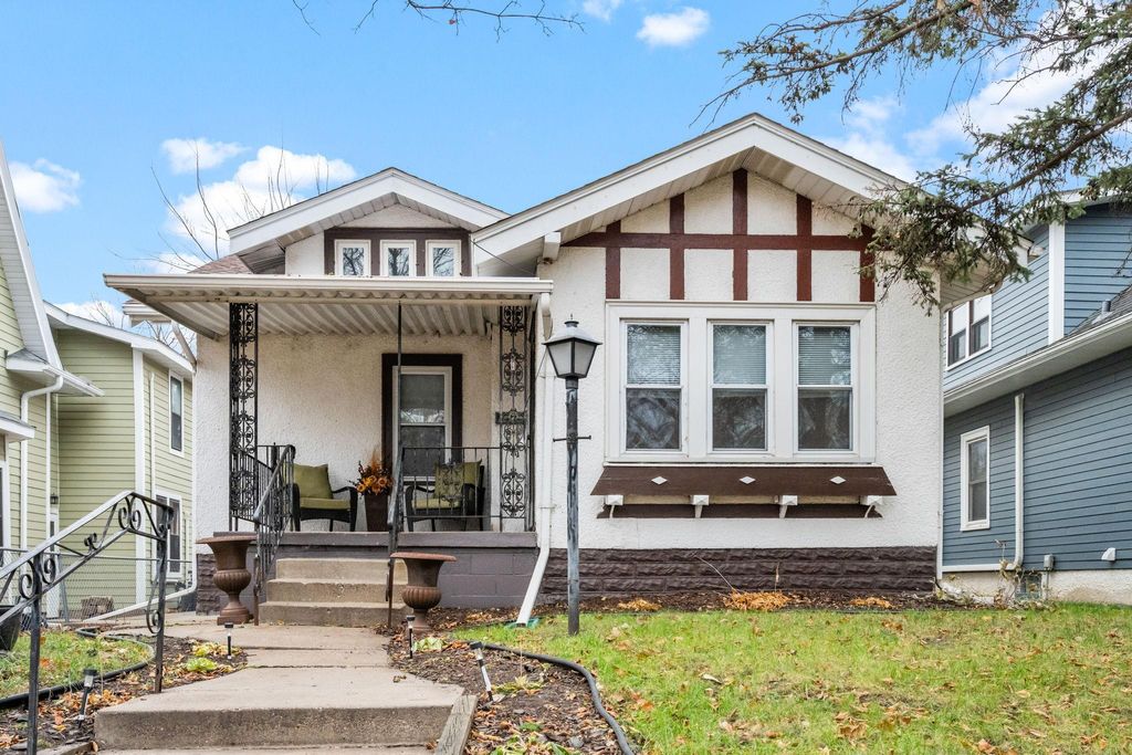 Photo of 4549 Wentworth Avenue, Minneapolis, MN 55419 (MLS # 7005403)