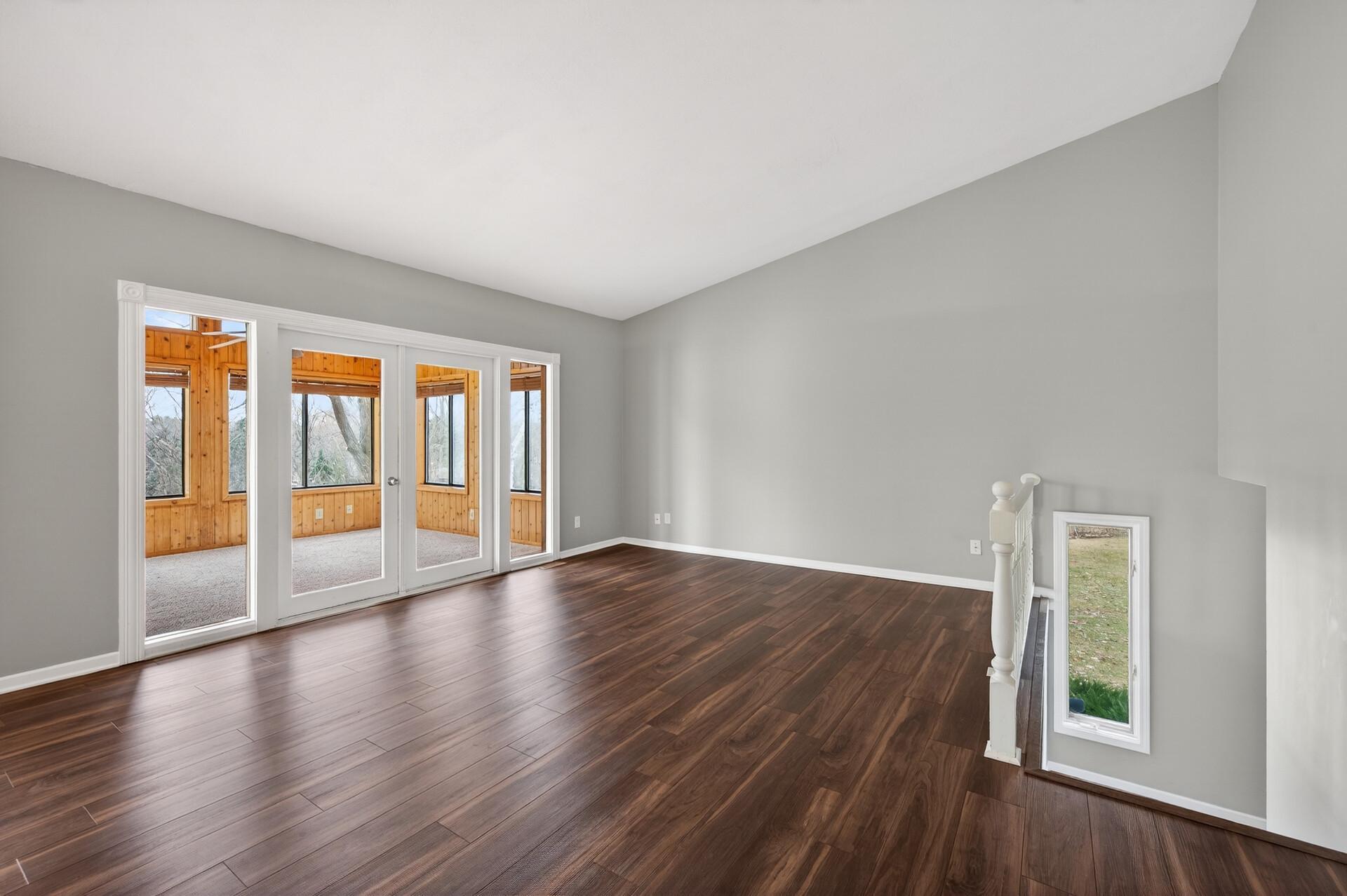 3809 Deercliff Court