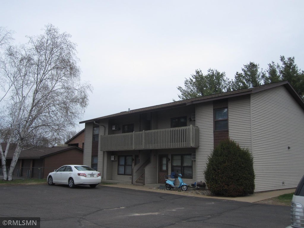 Photo of 325 W 9th Street #B, New Richmond, WI 54017 (MLS # 7120452)