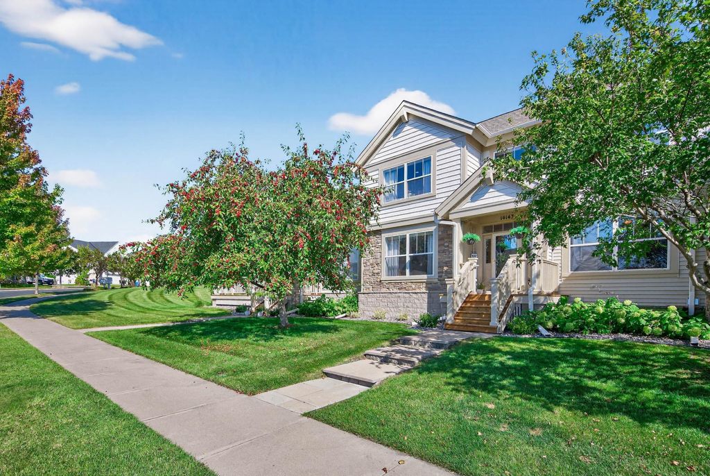 Photo of 14143 54th Avenue N, Plymouth, MN 55446 (MLS # 7060938)