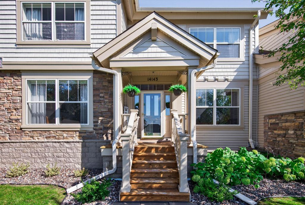 Photo of 14143 54th Avenue N, Plymouth, MN 55446 (MLS # 7060938)