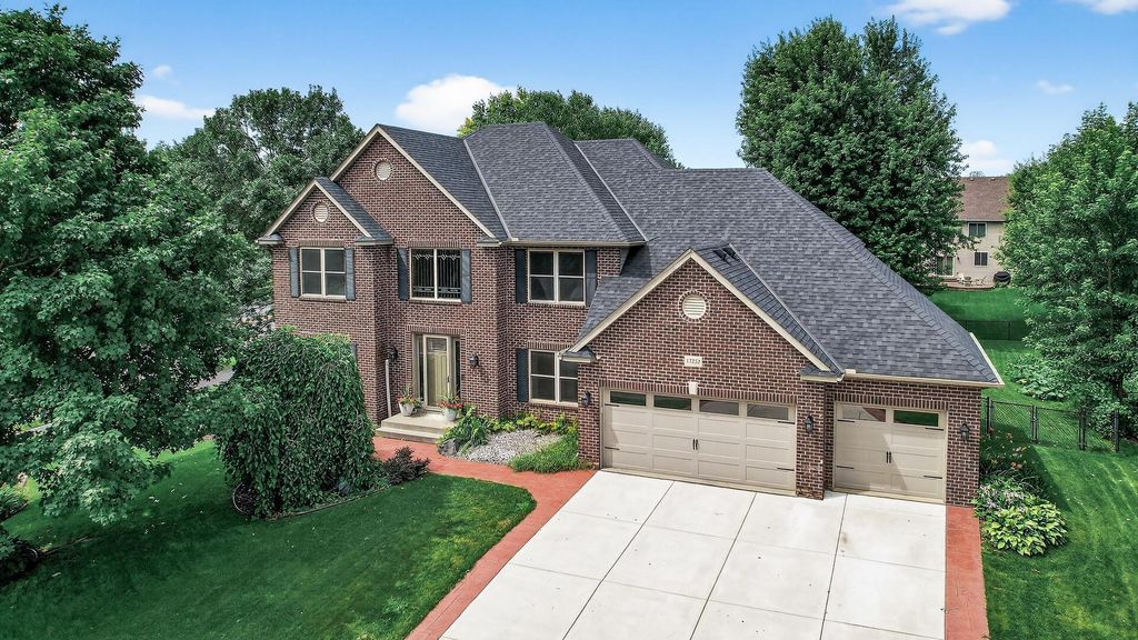 Photo of 17232 Deerfield Drive SE, Prior Lake, MN 55372 (MLS # 7022246)