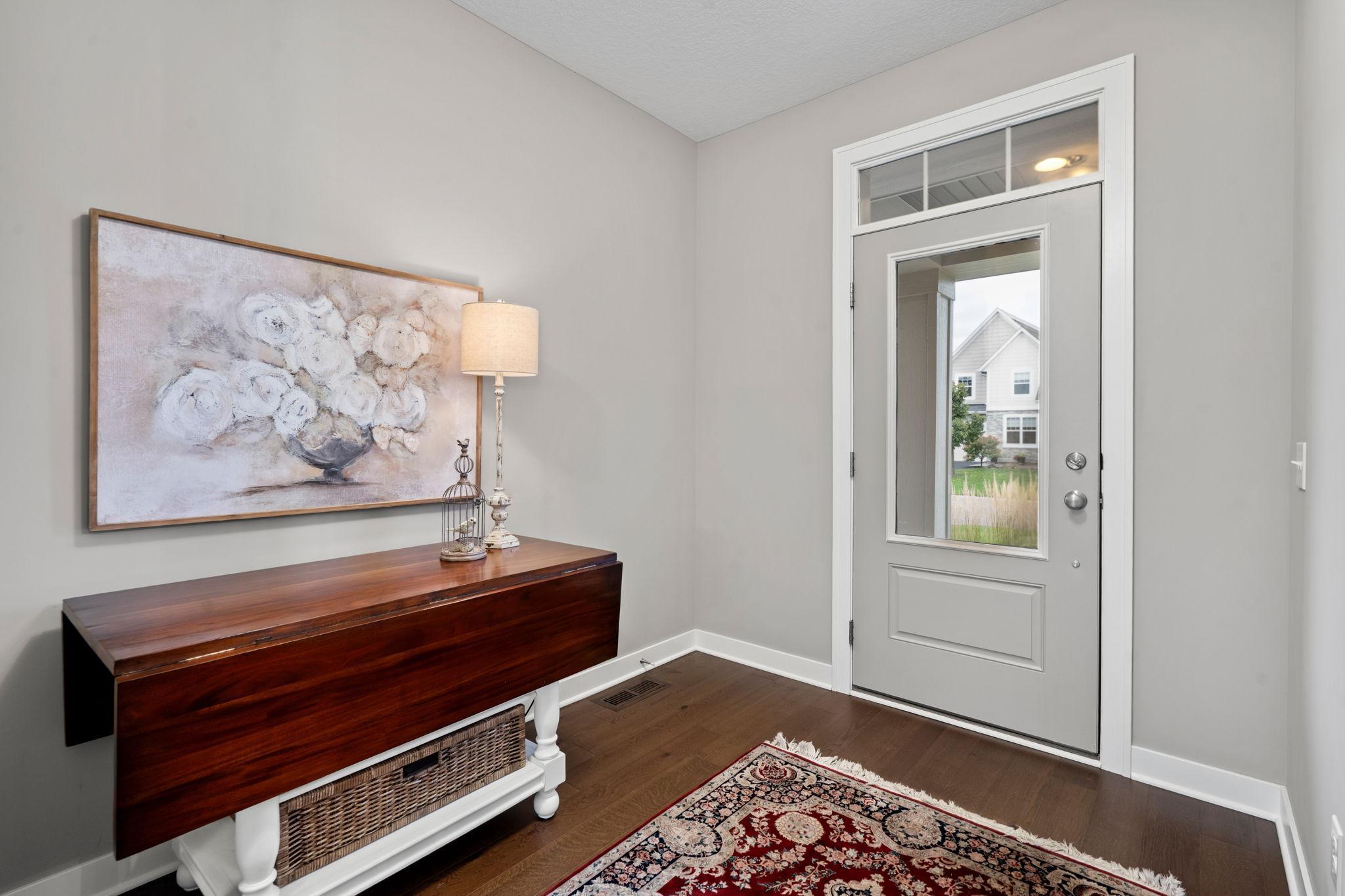 12570 Foxhill Avenue N