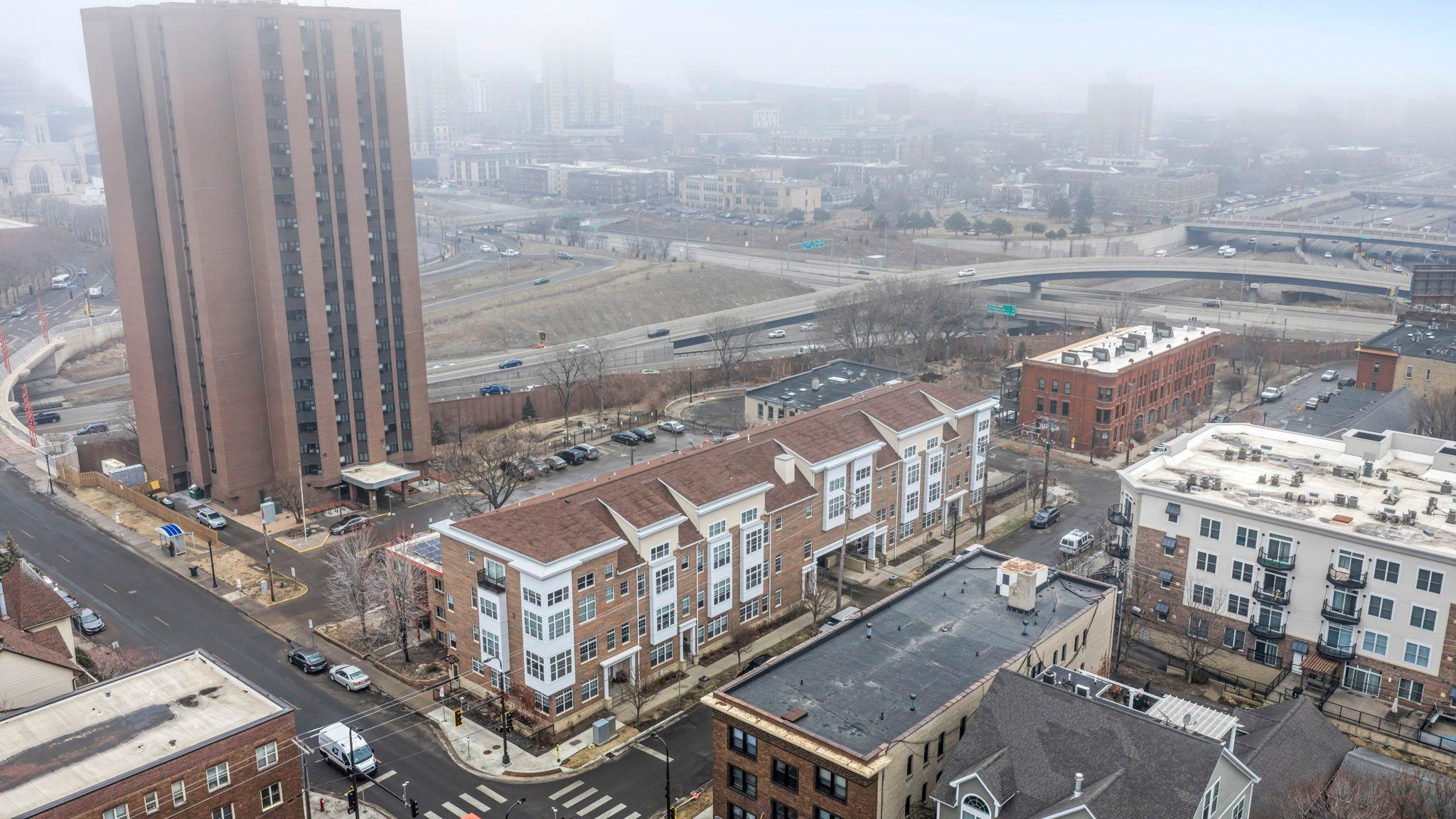 310 E 18th Street 201