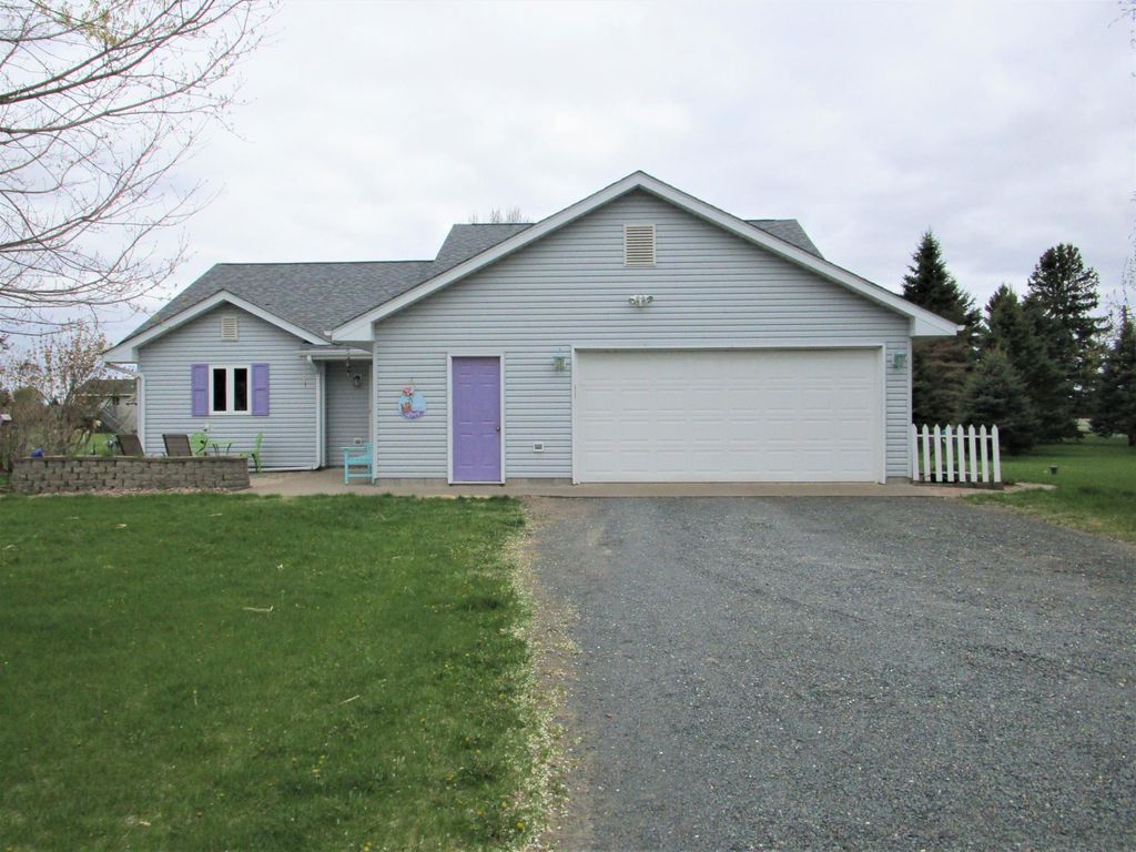 Photo of 2470 84th Avenue, Osceola, WI 54020 (MLS # 7069332)