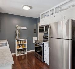 1025 105th Avenue NW