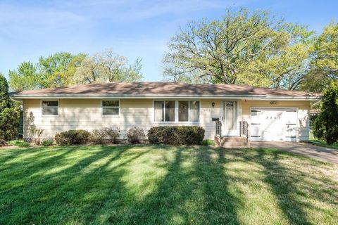 3863 E County Line Road N White Bear Lake MN 55110