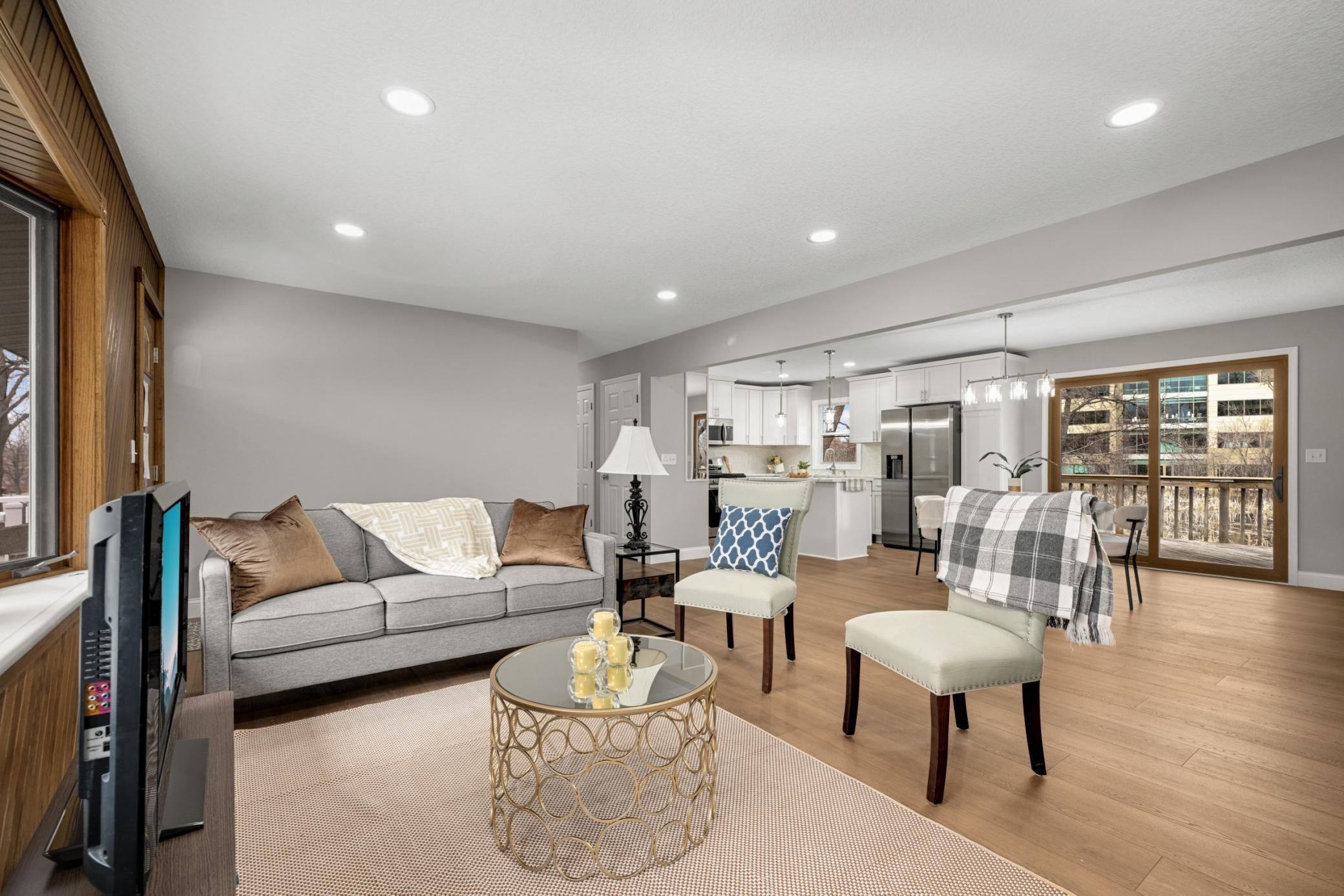 11004 Oak Knoll Terrace N