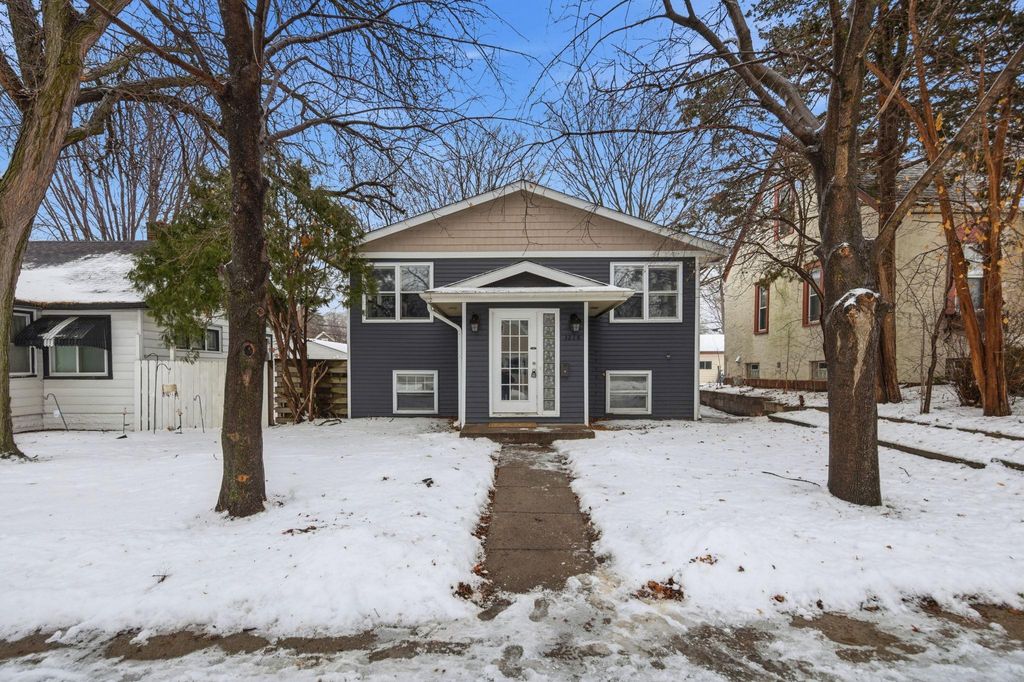 Photo of 3218 Washburn Avenue N, Minneapolis, MN 55412 (MLS # 7005836)