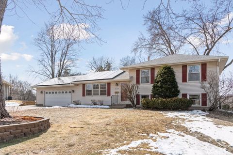Photo of 8449 Morris Circle, Bloomington, MN 55437 (MLS # 7030824)