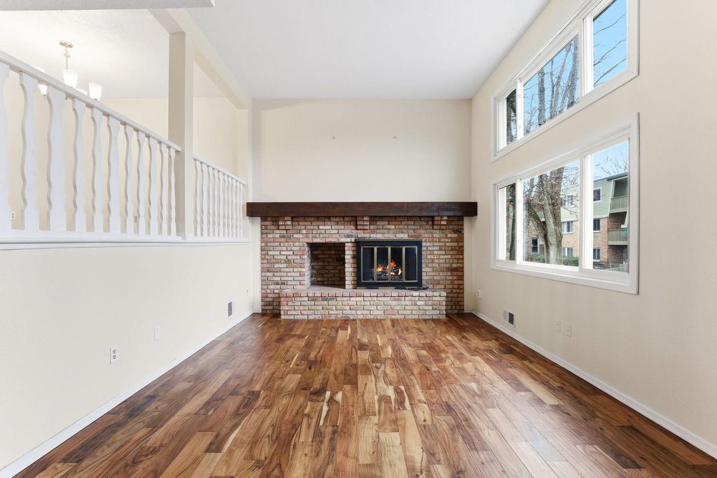 Photo of 7447 W Franklin Avenue, Saint Louis Park, MN 55426 (MLS # 7047547)