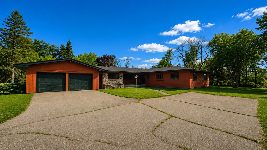 Photo of N6367 Pond Street, Manawa, WI 54949 (MLS # 7117743)