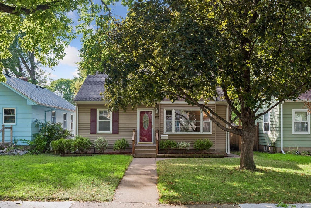Photo of 3637 Orchard Avenue N, Robbinsdale, MN 55422 (MLS # 7158688)
