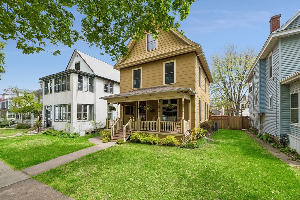 Photo of 2717 Emerson Avenue S, Minneapolis, MN 55408 (MLS # 7066653)