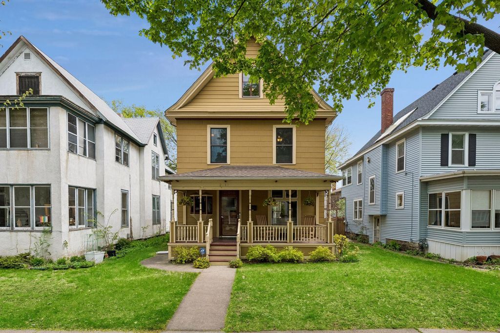 Photo of 2717 Emerson Avenue S, Minneapolis, MN 55408 (MLS # 7066653)