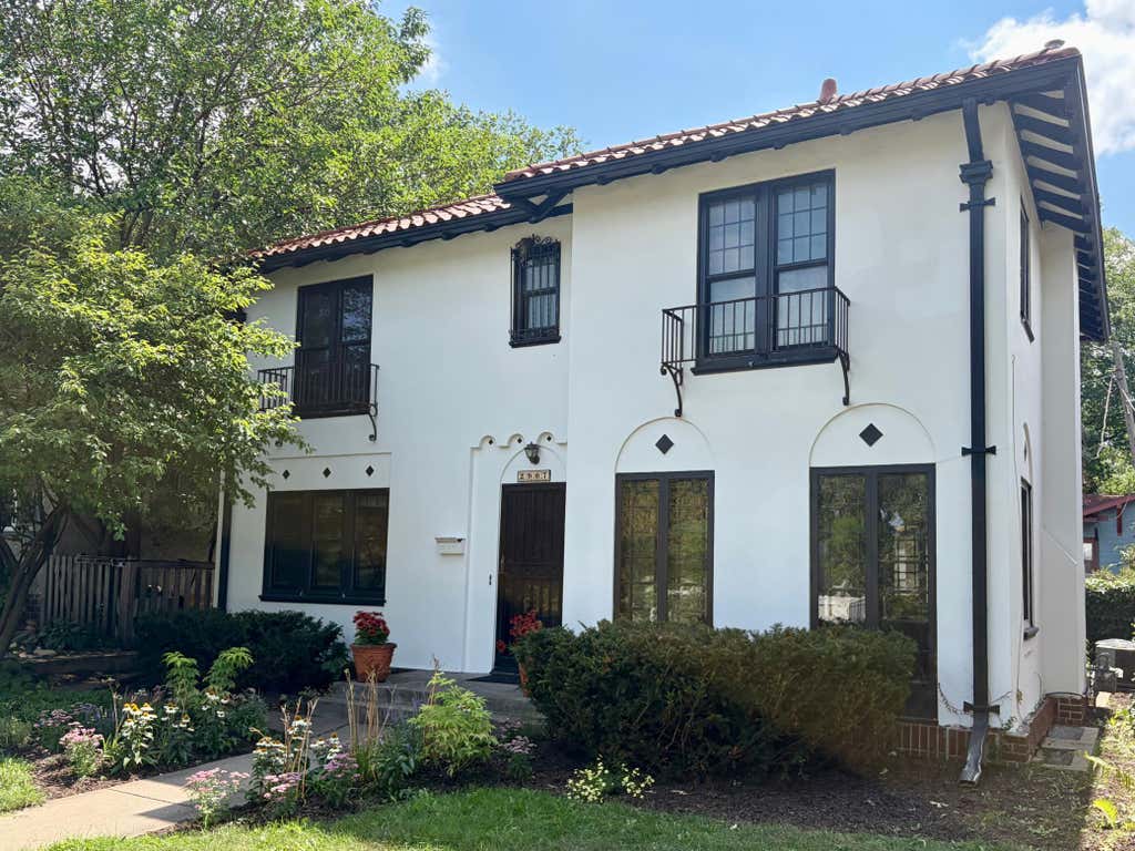 Photo of 2907 E Minnehaha Parkway, Minneapolis, MN 55417 (MLS # 7130323)