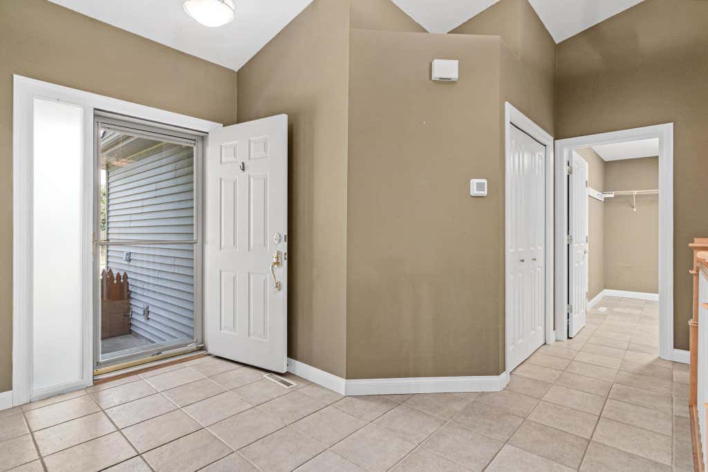 Photo of 12317 74th Avenue N, Maple Grove, MN 55369 (MLS # 7125170)