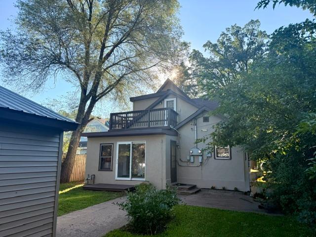 507 2nd Street NE - Photo 3