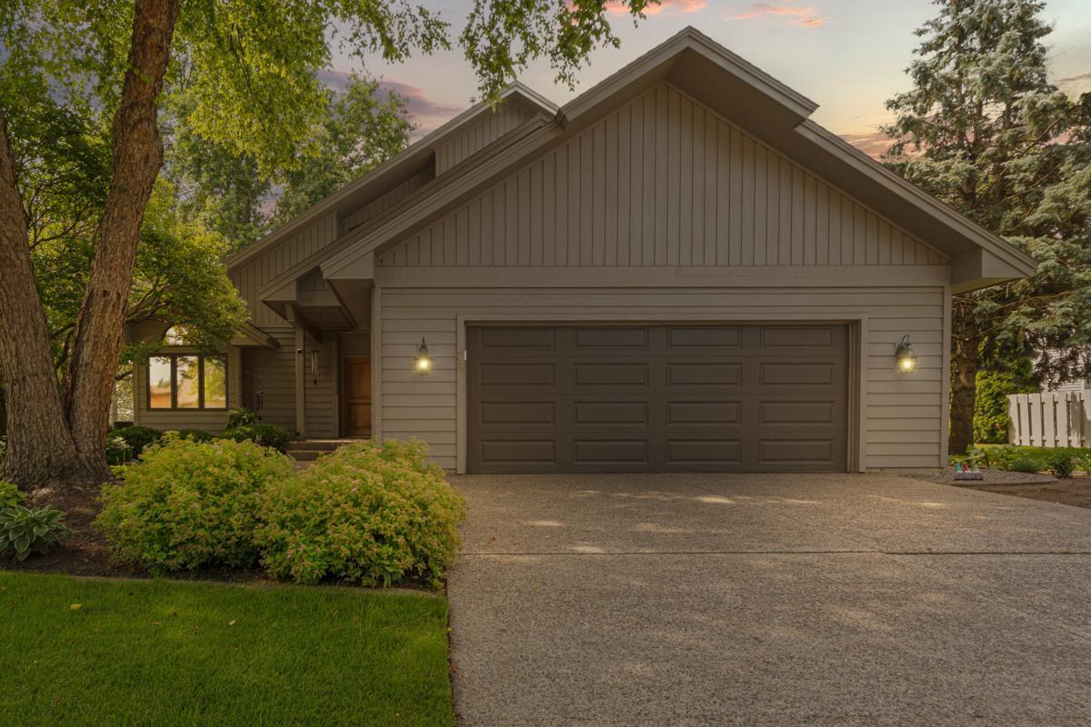 24 Greenhaven Bay