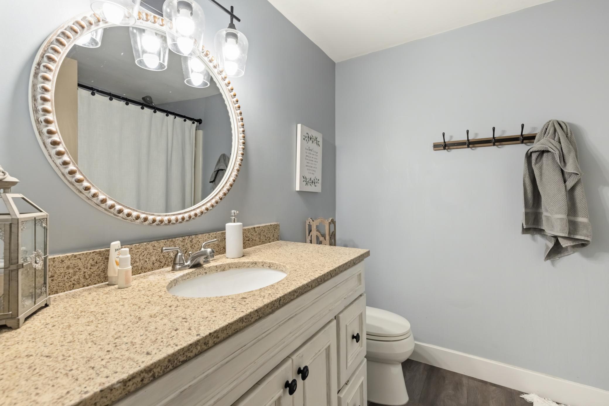 Rochester, Minnesota, 55902, United States, 5 Bedrooms Bedrooms, ,4 BathroomsBathrooms,Residential,Active,2051987