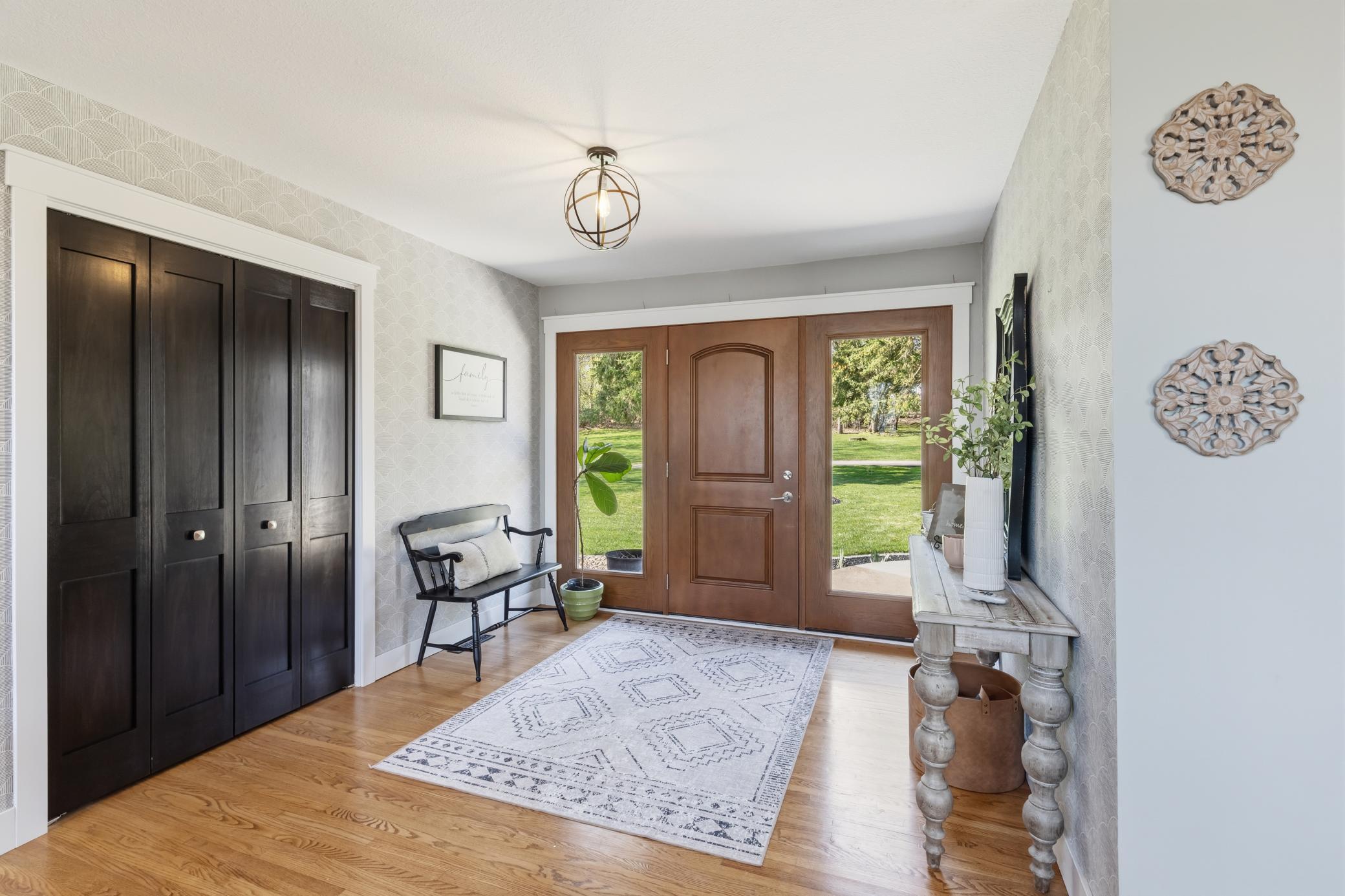 Rochester, Minnesota, 55902, United States, 5 Bedrooms Bedrooms, ,4 BathroomsBathrooms,Residential,Active,2051987