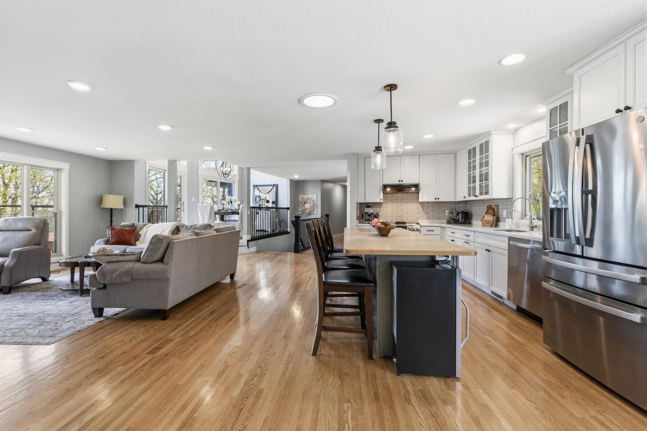 Rochester, Minnesota, 55902, United States, 5 Bedrooms Bedrooms, ,4 BathroomsBathrooms,Residential,Active,2051987