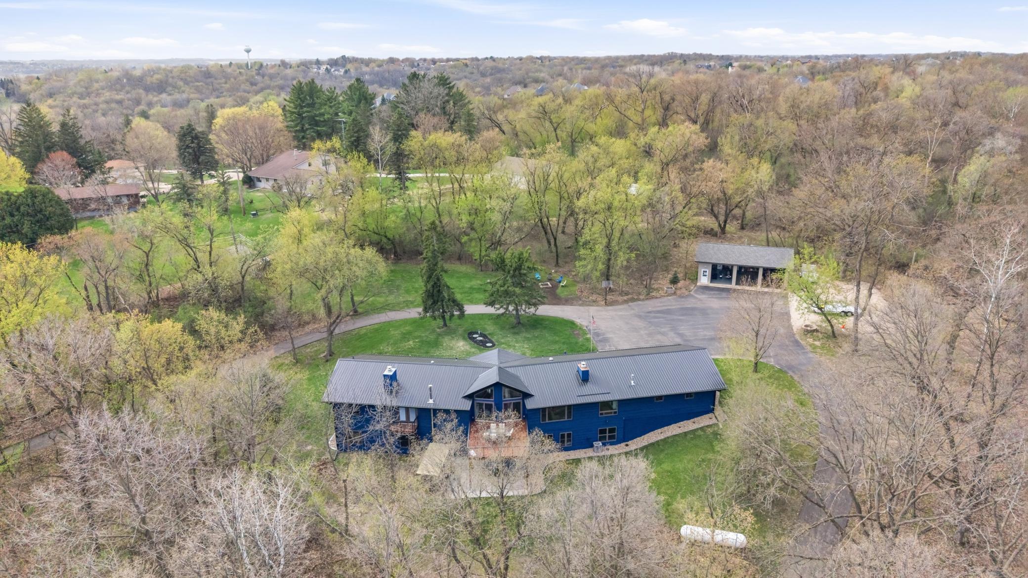 Rochester, Minnesota, 55902, United States, 5 Bedrooms Bedrooms, ,4 BathroomsBathrooms,Residential,Active,2051987
