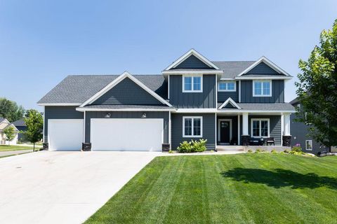 1130 Griffin Avenue Mahtomedi MN 55115