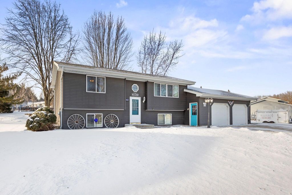 Photo of 408 Ortloff Trail NW, Watertown, MN 55388 (MLS # 7012311)