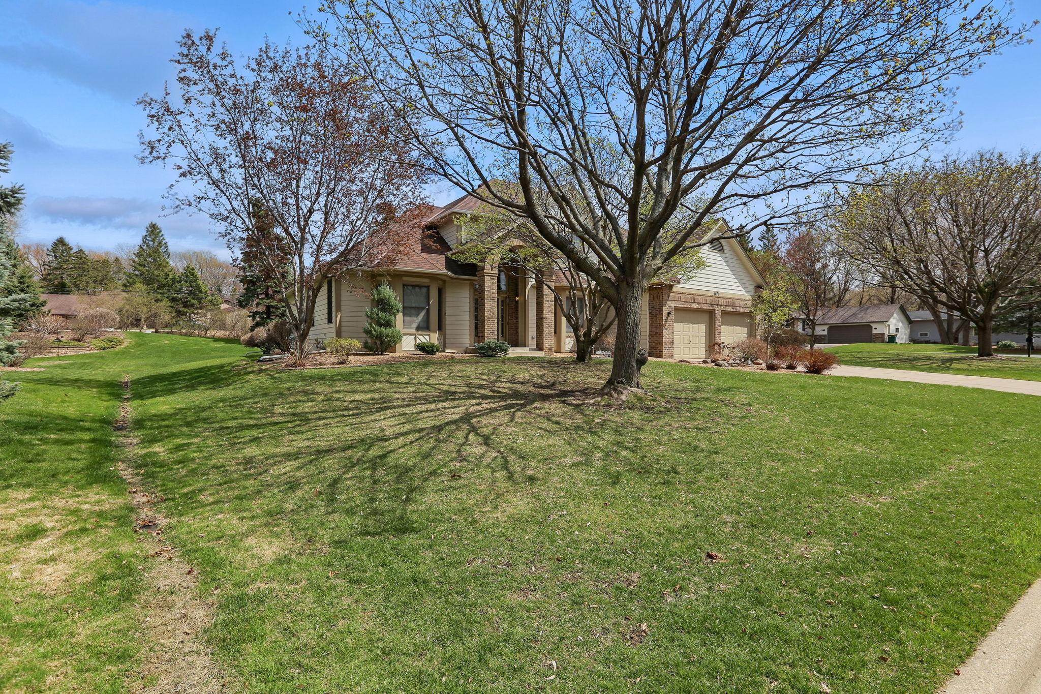 1570 Park Circle