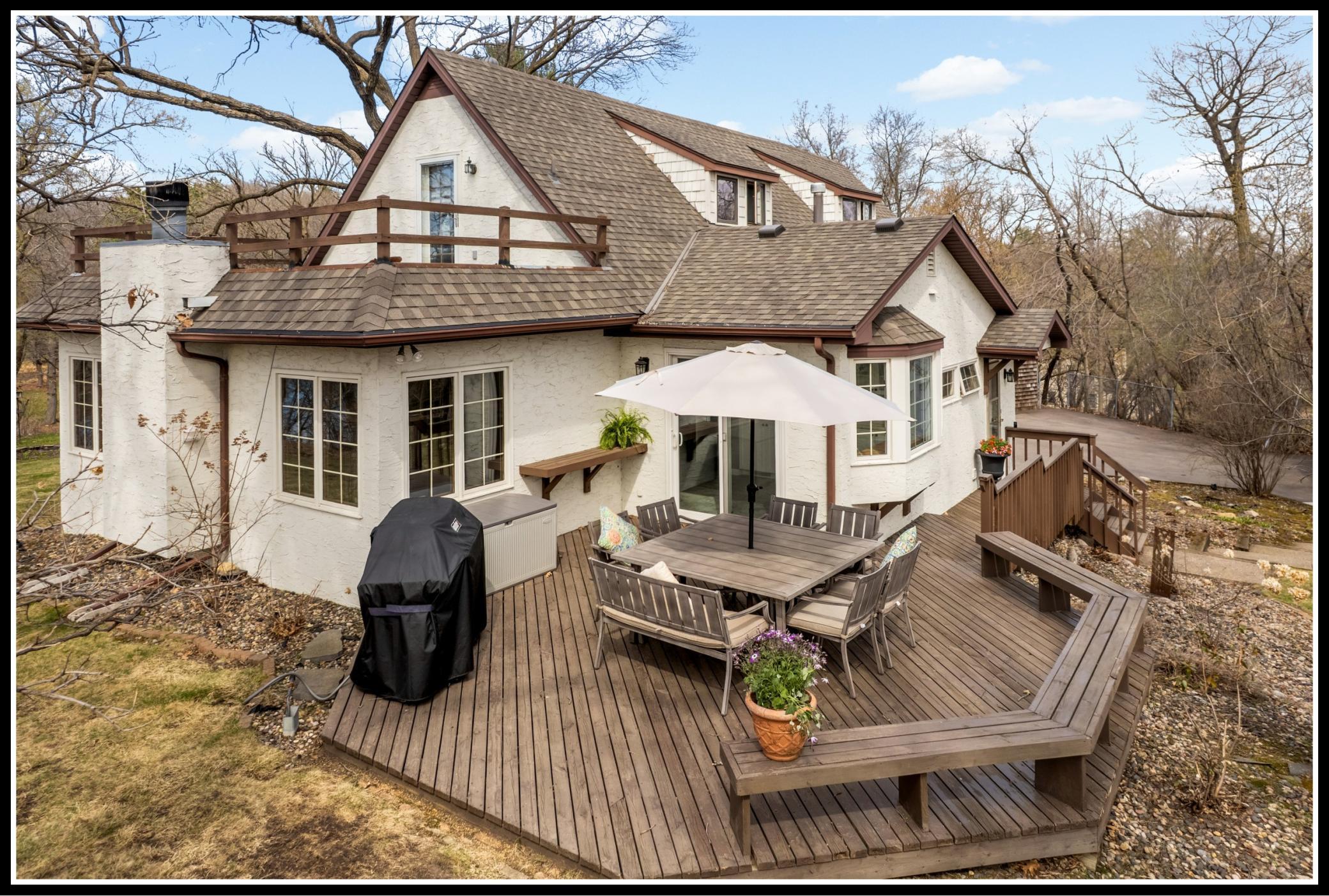 15125 Glen Oak Street