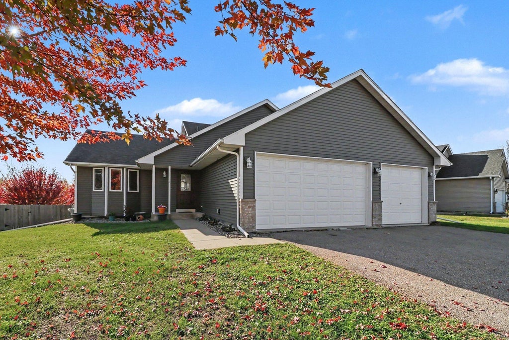Photo of 1108 N Ridge Drive NW, Montgomery, MN 56069 (MLS # 7164383)