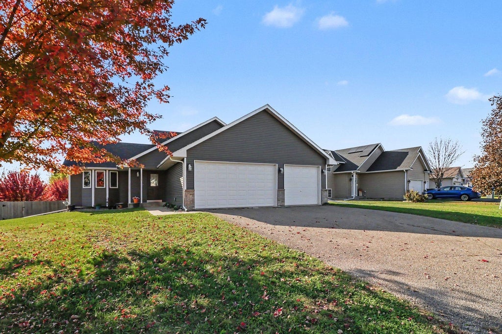 Photo of 1108 N Ridge Drive NW, Montgomery, MN 56069 (MLS # 7164383)