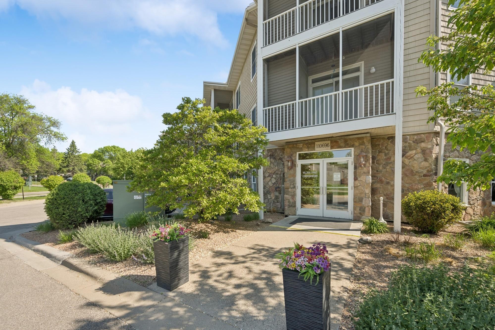 110696 Village Road 316