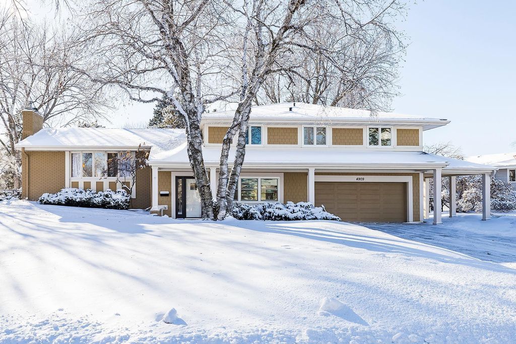 Photo of 4909 Poppy Lane, Edina, MN 55435 (MLS # 6822916)