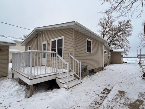 1590 W Lake Drive Detroit Lakes MN 56501