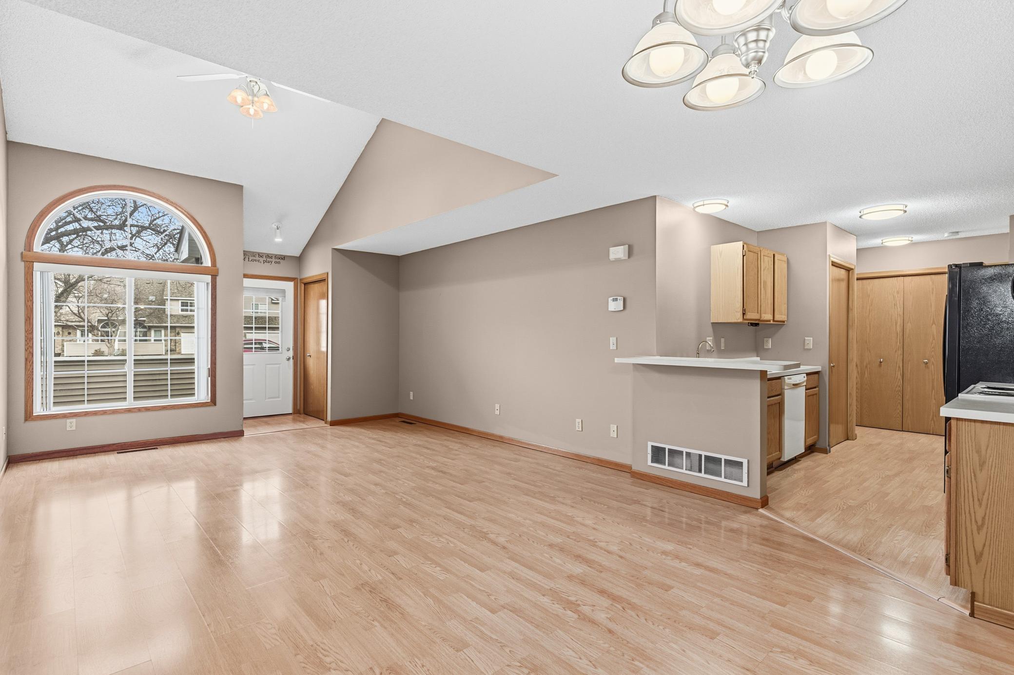 13226 Aberdeen Street NE