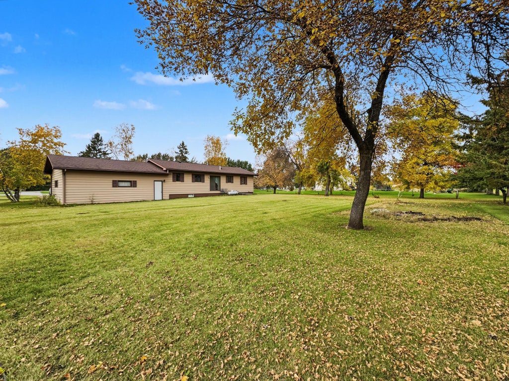 Photo of 33210 593rd Avenue, Warroad, MN 56763 (MLS # 7152428)