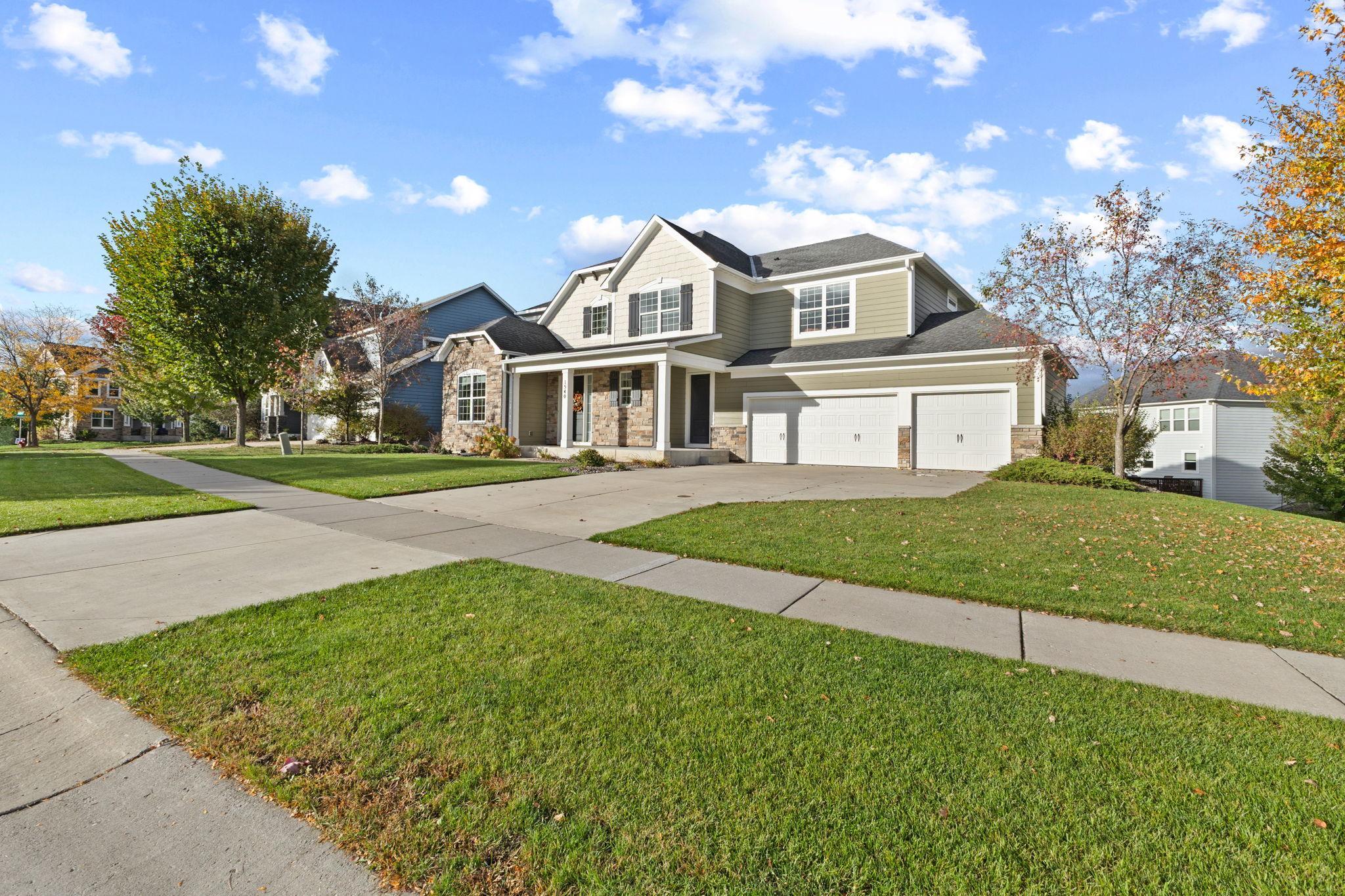 1540 Deephaven Drive
