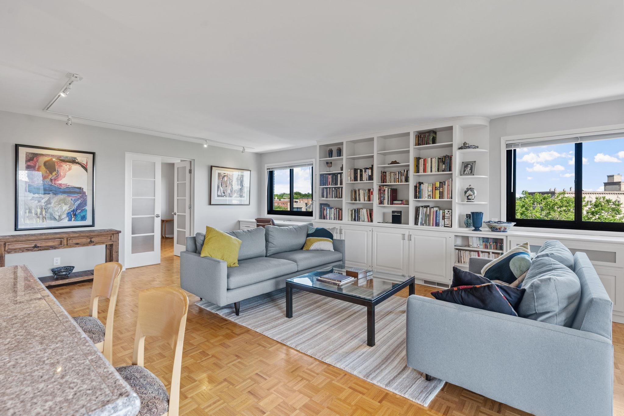 410 Groveland Avenue 602