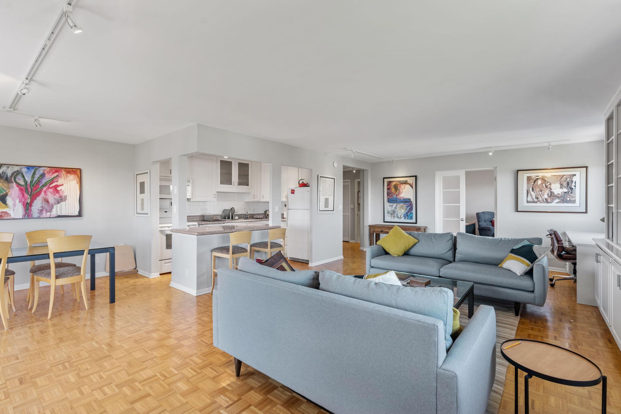 410 Groveland Avenue 602